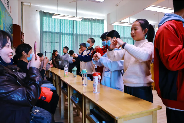 1764553551390675.png image.png