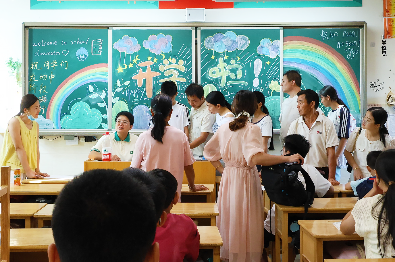 丰城春波学校开学季